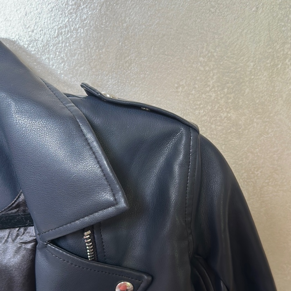 Blank NYC Midnight Faux Leather Moto Jacket sz xs - Picture 6 of 11